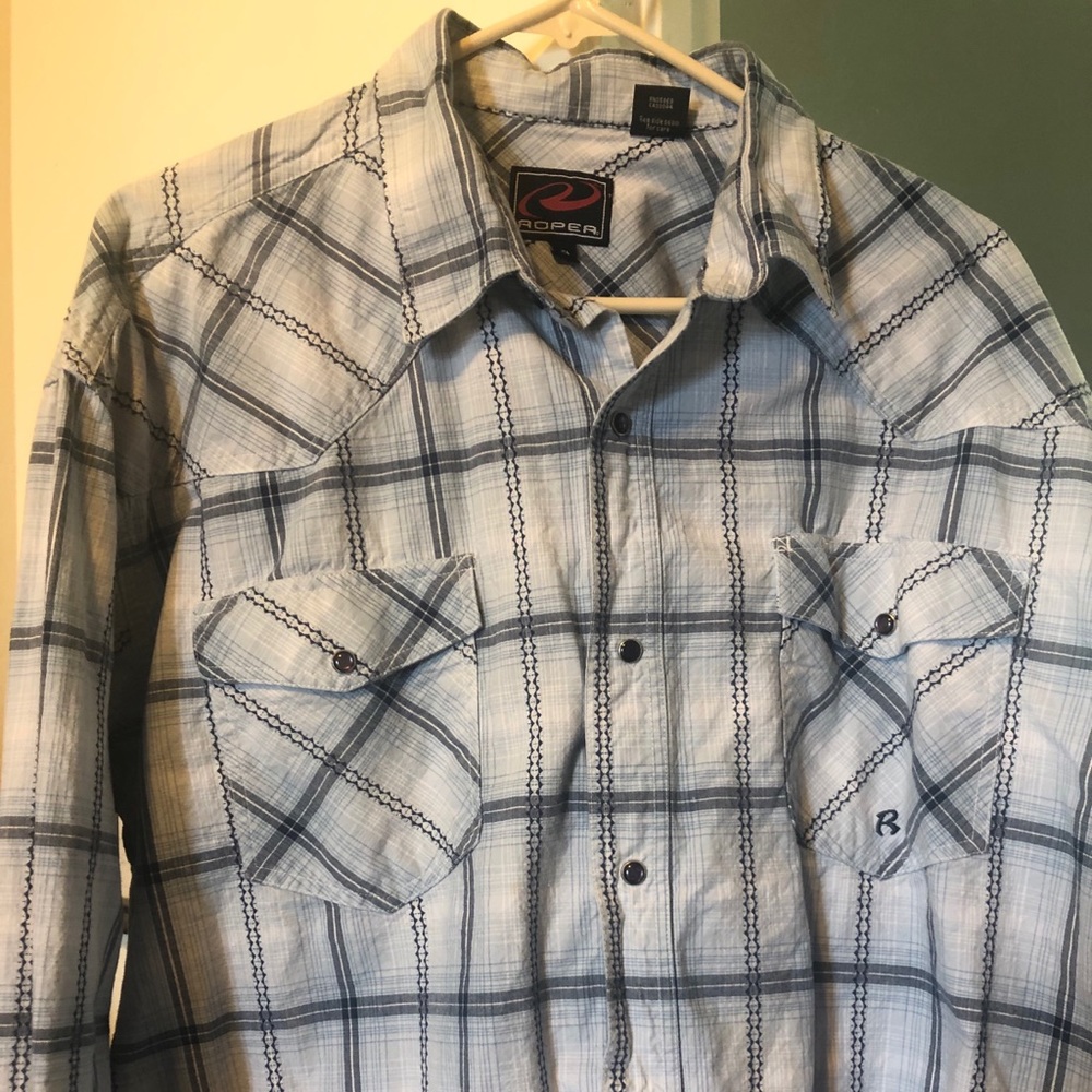 Men’s ROPER cowboy shirt.